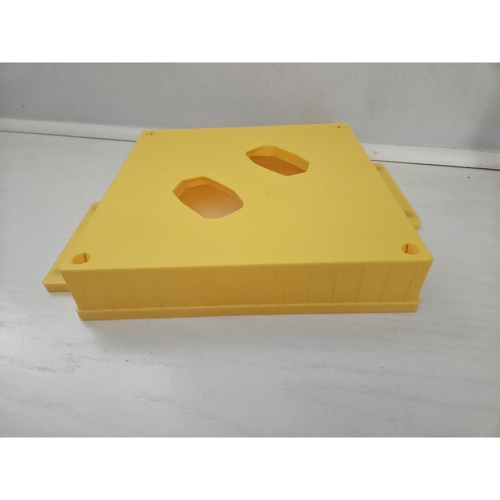 Rock Em Sock Em Robots, Yellow Replacement Robot Base Ring Base Plate, For Parts - Picture 5 of 7